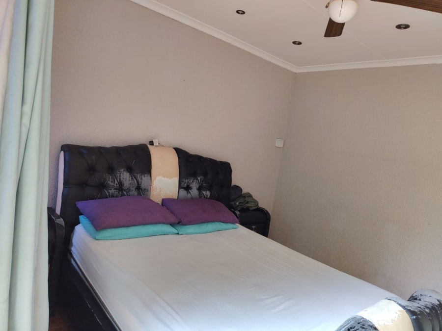 3 Bedroom Property for Sale in Safari Gardens North West